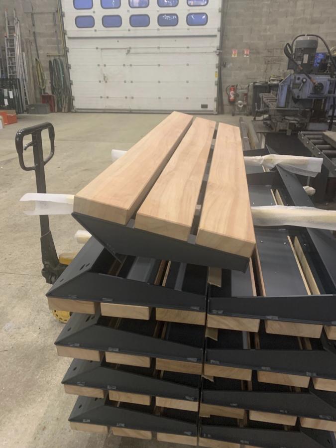 Borne Béton SAFELY avec banc en bois
