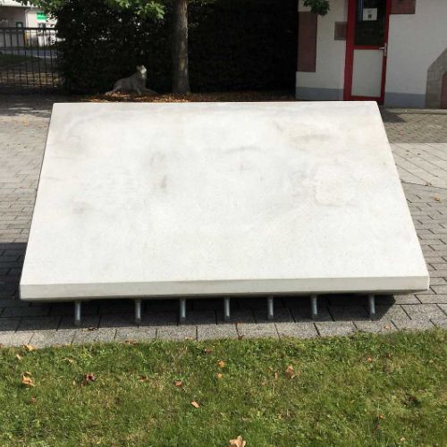 bloc béton anti bélier - borne de défense SAFELY