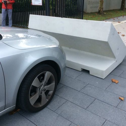 bloc béton anti bélier - borne de défense SAFELY